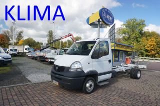 Renault Mascott